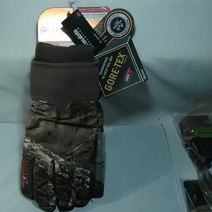 Manzella Woodsman Gore-Tex Camo Gloves